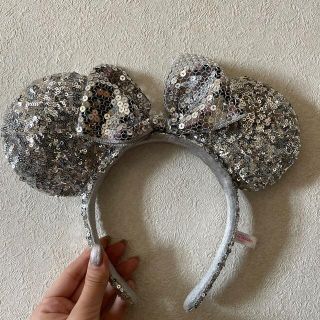 ディズニー(Disney)のDisney カチューシャ スパンコール(カチューシャ)