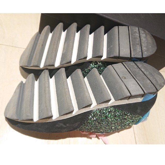 DOLCE&GABBANA(ドルチェアンドガッバーナ)のドルチェ&ガッバーナ  ラメスニーカー 35 レディースの靴/シューズ(スニーカー)の商品写真
