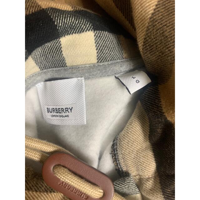 BURBERRY(バーバリー)のBURBERRY  今季購入　未使用　パーカー メンズのトップス(パーカー)の商品写真