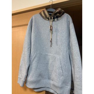 バーバリー(BURBERRY)のBURBERRY  今季購入　未使用　パーカー(パーカー)