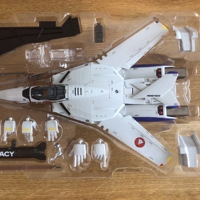 中古】DX超合金 VF-1A バルキリー(マクシミリアン・ジーナス機) 中古】DX超合金 VF-1A バルキリー(マクシミリアン・ジーナス機)