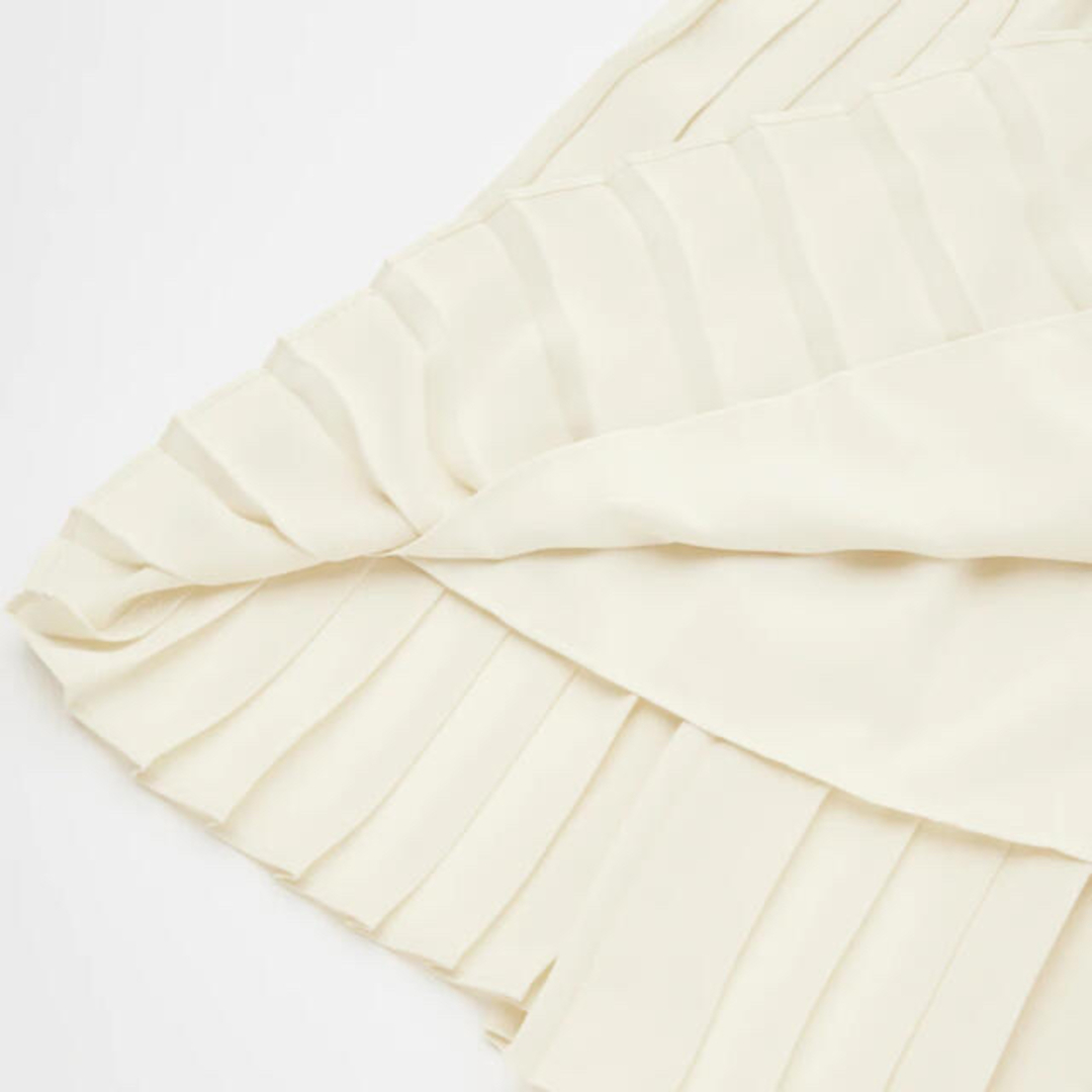 UNIQLO(ユニクロ)のUNIQLO シフォンプリーツロングスカートXXL（丈短め75〜79cm）ピンク レディースのスカート(ロングスカート)の商品写真