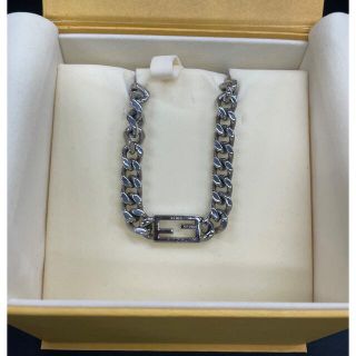 人気★ FENDI フェンディ ネックレス バゲット アクセサリー メタル