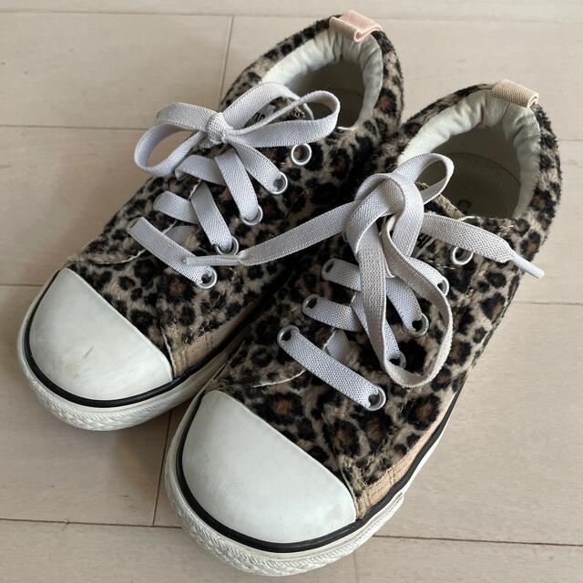 CONVERSE(コンバース)のコンバース　豹柄　19㎝ キッズ/ベビー/マタニティのキッズ靴/シューズ(15cm~)(スニーカー)の商品写真