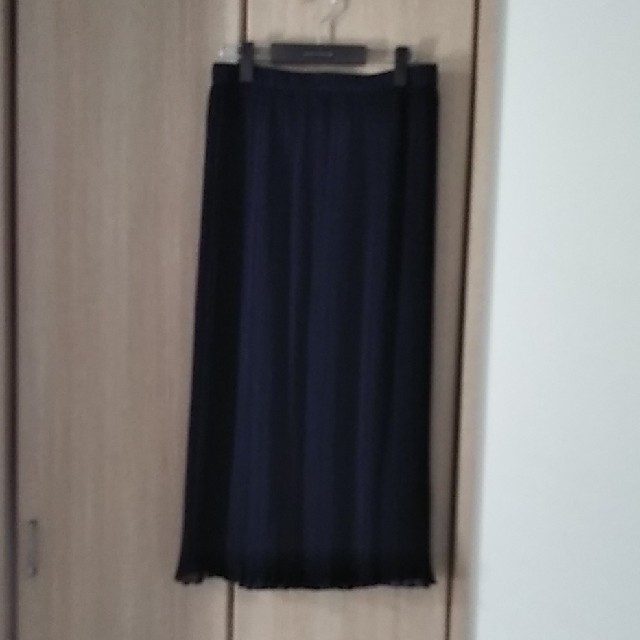お値下げ❕ボーベル  濃紺プリーツスカート レディースのスカート(ロングスカート)の商品写真