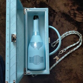 美品 エンジェル シャンパン ドゥミセック ブルー 鍵付き 空き瓶 水色