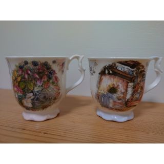 ロイヤルドルトン(Royal Doulton)のRoyal  Doulton   コーヒーカップ ★2個セット(グラス/カップ)