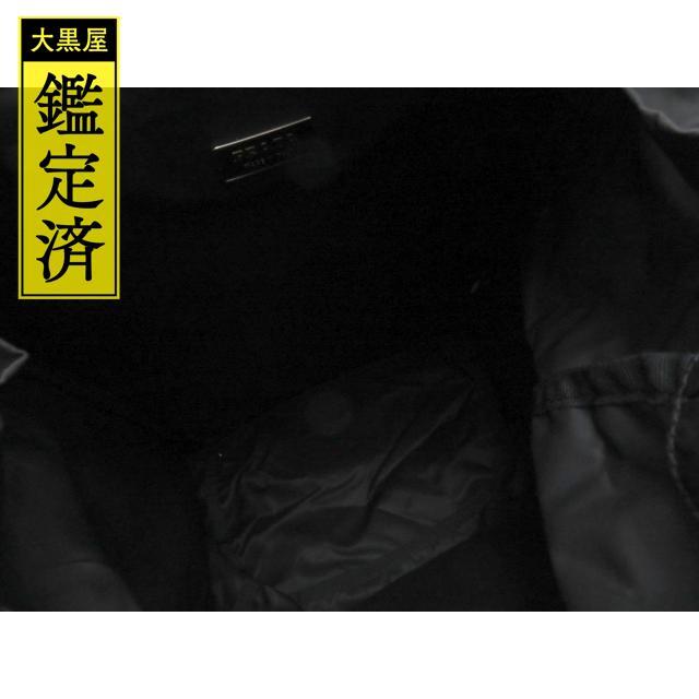 セール人気SALE PRADA - PRADA バックパック ナイロン ブラック V135 の通販 by 質屋 大黒屋 ラクマ店|プラダならラクマ 即納豊富な