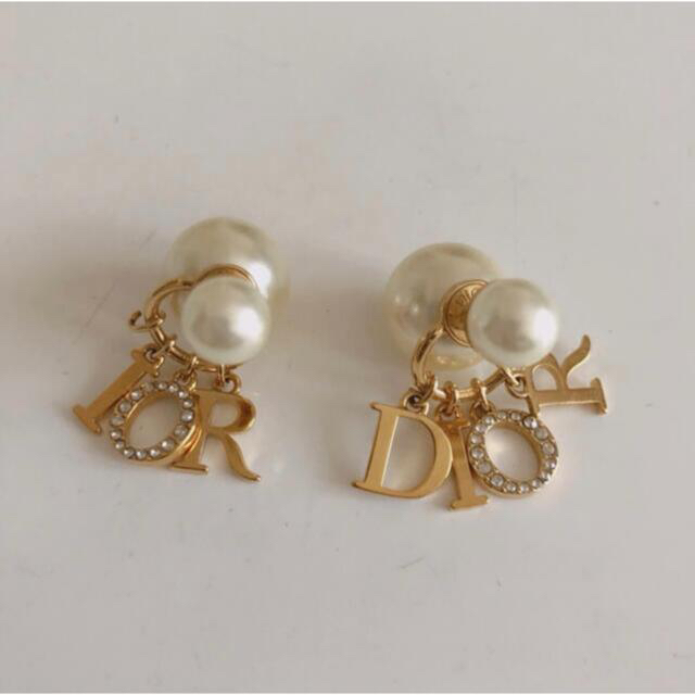 DIOR TRIBALES ピアス