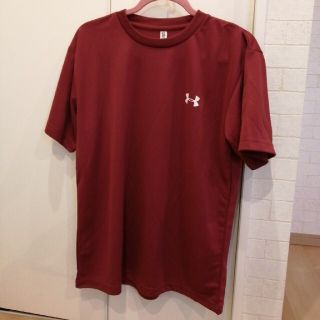 アンダーアーマー(UNDER ARMOUR)のアンダーアーマー★バックプリント有り★メンズＬサイズ(ウェア)