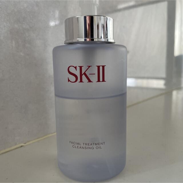 SK-II(エスケーツー)のSK II フェイシャルトリートメントクレンジングオイル 250ml コスメ/美容のスキンケア/基礎化粧品(クレンジング/メイク落とし)の商品写真