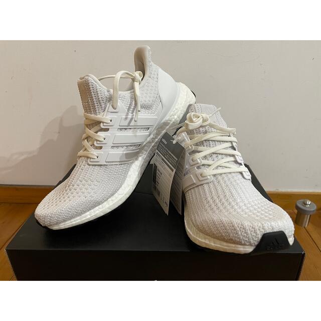 adidas(アディダス)の値下げ★adidas ウルトラブースト26cm ⭐︎新品タグ付き⭐︎ メンズの靴/シューズ(スニーカー)の商品写真