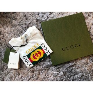 グッチ(Gucci)のGUCCI ベビー服 Tシャツ プレゼント ギフトボックス付き(Ｔシャツ)