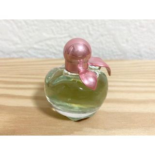 ニナリッチ(NINA RICCI)のNINA RICCI ニナリッチ ラブバイニナ オードトワレ ミニ香水 4ml(香水(女性用))