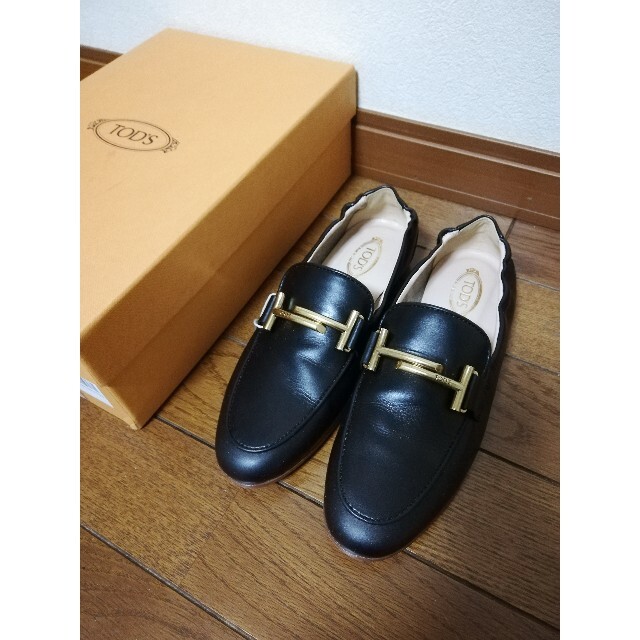 TOD'S - グリコ様【トッズ】黒ローファー ゴールド 35(22cm) 未使用品 ...