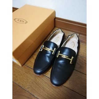 TOD'S - グリコ様【トッズ】黒ローファー ゴールド 35(22cm) 未使用 ...