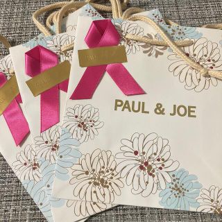 ポールアンドジョー(PAUL & JOE)のポール&ジョー　ショッパー3枚セット　ピンクリボン付　新品　プレゼントにも！(ショップ袋)