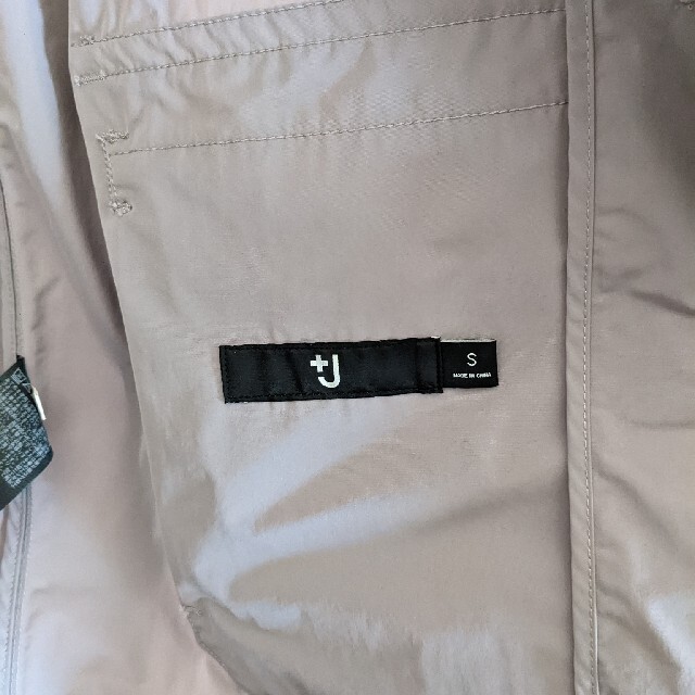 UNIQLO(ユニクロ)の【ユニクロ +j】オーバーサイズマウンテンパーカー メンズのジャケット/アウター(マウンテンパーカー)の商品写真