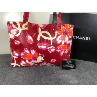 シャネル(CHANEL)のCHANEL  シャネル　花柄　ビニールトート　バッグ　ショルダー(トートバッグ)