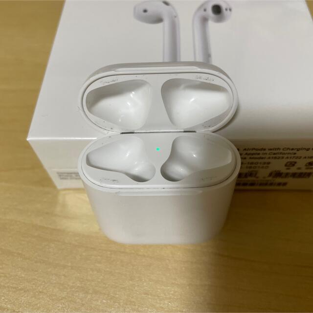 Apple(アップル)のairpods 第1世代 スマホ/家電/カメラのオーディオ機器(ヘッドフォン/イヤフォン)の商品写真