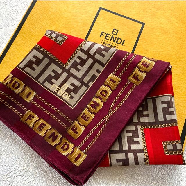 FENDI(フェンディ)のフェンディ★大判ハンカチ D★新品未使用★ レディースのファッション小物(ハンカチ)の商品写真