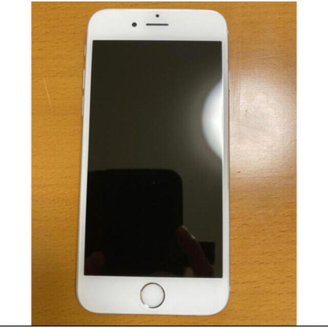 iPhone(アイフォーン)のiphone6s 64GB シルバー スマホ/家電/カメラのスマートフォン/携帯電話(スマートフォン本体)の商品写真