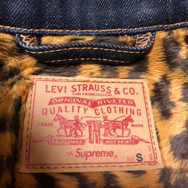本日限りsupreme  levi's   leopard デニムジャケット