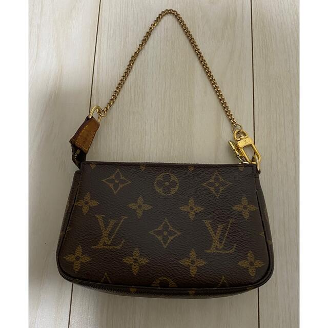 LOUIS VUITTON(ルイヴィトン)のルイヴィトン　チェーン　ポーチ　 レディースのファッション小物(ポーチ)の商品写真