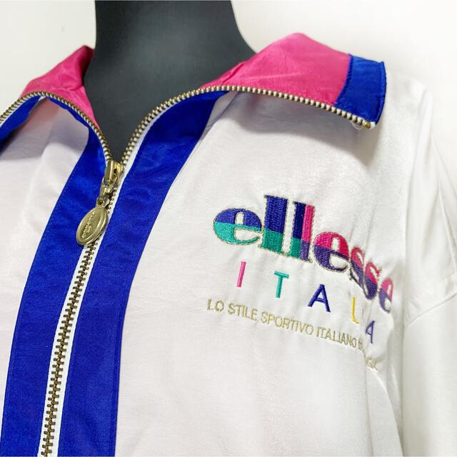 ellesse(エレッセ)のellesse エレッセ　両腕　マルチカラー刺繍　ブルゾン　ジャンパー レディースのジャケット/アウター(ブルゾン)の商品写真