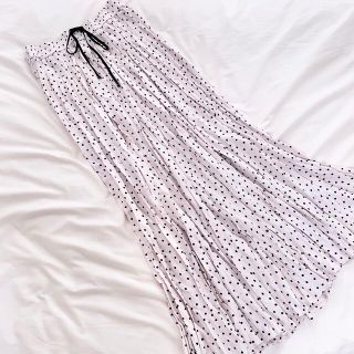 ザラ(ZARA)の【早い者勝ち】ZARA ロングスカート(ロングスカート)