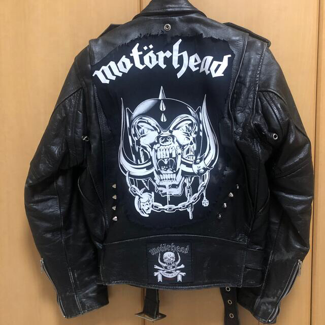 666(シックスシックスシックス)の一点物  Motorhead ビンテージ  鋲ジャン ライダースジャケット メンズのジャケット/アウター(ライダースジャケット)の商品写真