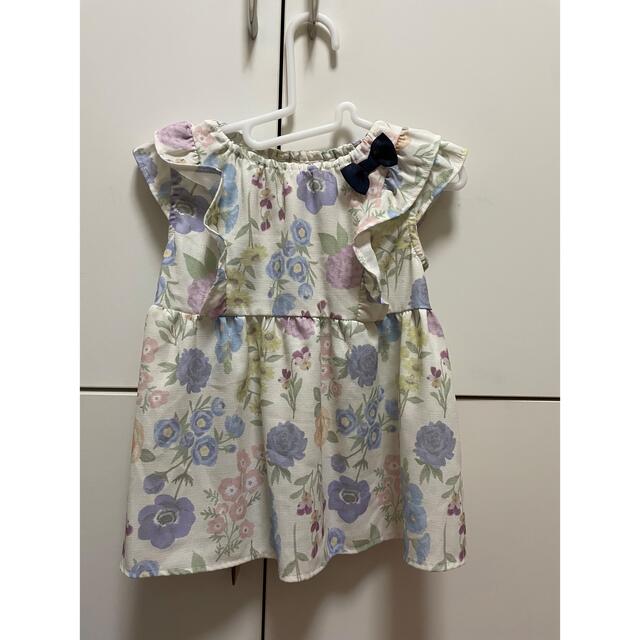 anyFAM(エニィファム)のanyFam フリルブラウス　120cm キッズ/ベビー/マタニティのキッズ服女の子用(90cm~)(ブラウス)の商品写真