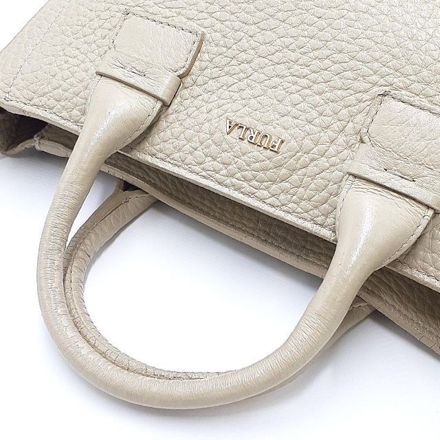 新品、未使用品》FURLA ショルダーストラップ 2021年- 新品、未使用品》FURLA ショルダーストラップ 2021年-