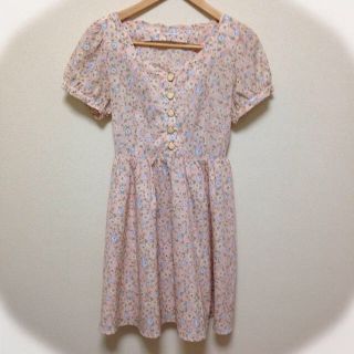 ディップドロップス(Dip Drops)のDip Dropsの花柄ワンピース♡(ひざ丈ワンピース)