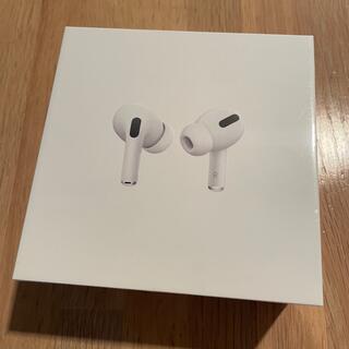 アップル(Apple)のAirPods Pro MLWK3JA ★新品未開封★(ヘッドフォン/イヤフォン)