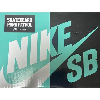 ナイキ(NIKE)の2枚　ナイキSBスケートボード非売品ステッカー　skateboard(スケートボード)