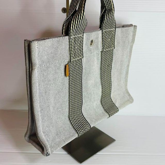 2022年最新海外 HERMES エルメス ニューフールトゥ PM トートバッグ