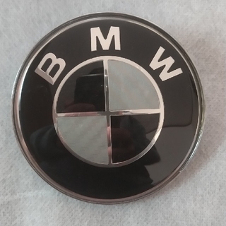 ビーエムダブリュー(BMW)のBMW ブラックカーボンエンブレム(車種別パーツ)