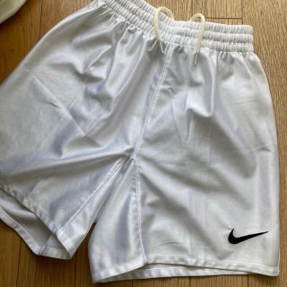 ナイキ(NIKE)のNIKEサッカーパンツ白140(ウェア)