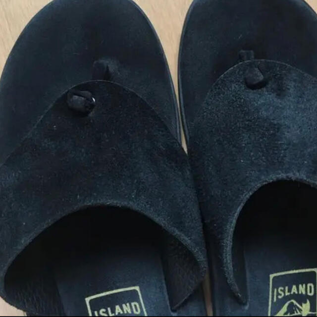 ISLAND SLIPPER(アイランドスリッパ)のアイランドスリッパ  サイズ9 ブラックスエードレザー メンズの靴/シューズ(サンダル)の商品写真