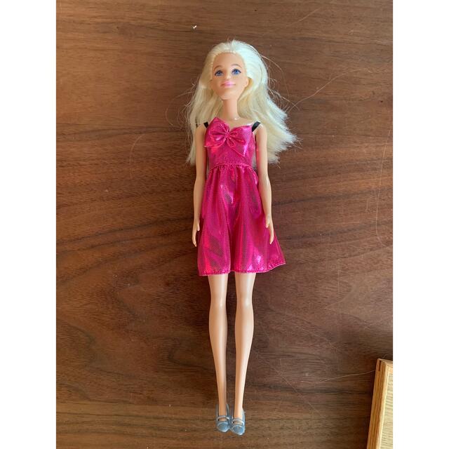Barbie(バービー)のバービー人形 キッズ/ベビー/マタニティのおもちゃ(ぬいぐるみ/人形)の商品写真