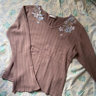 ウィルセレクション(WILLSELECTION)のウィルセレクション　お花のニット　カットソー(ニット/セーター)