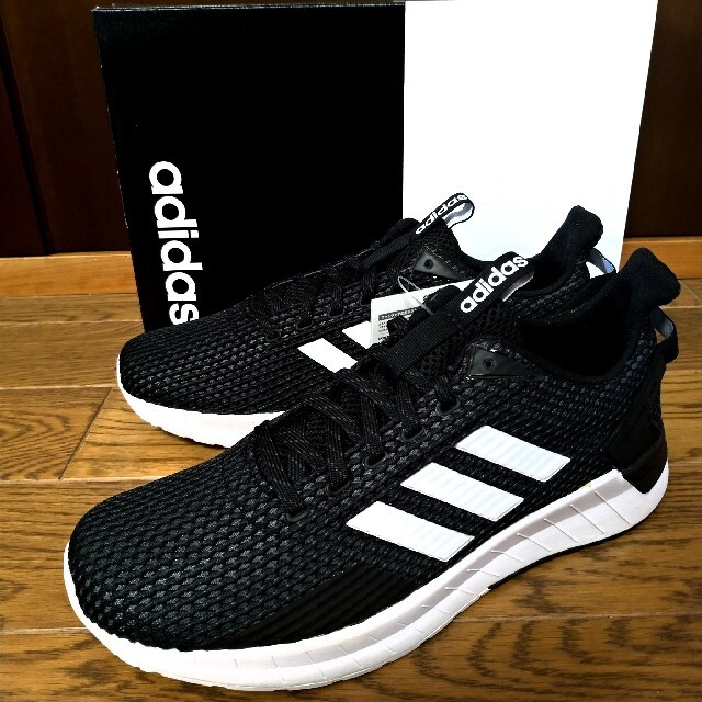 adidas　27.5cm　アディダス　メンズランニングシューズ　新品スニーカーメンズ