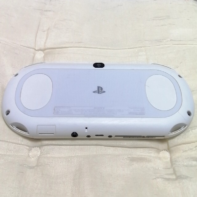psvita 2000 本体 ホワイト 2
