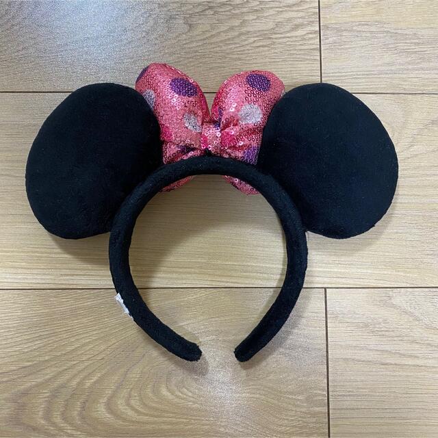 Disney(ディズニー)の〈訳ありタグ切ってます〉disney ディズニー　カチューシャ レディースのヘアアクセサリー(カチューシャ)の商品写真