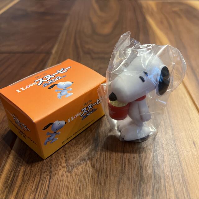 SNOOPY(スヌーピー)のI LOVE スヌーピー フィギュア エンタメ/ホビーのおもちゃ/ぬいぐるみ(キャラクターグッズ)の商品写真