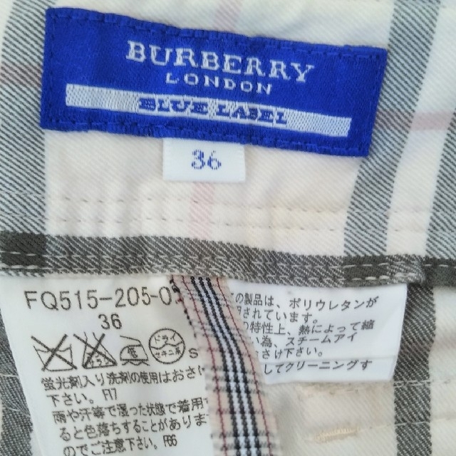 BURBERRY BLUE LABEL(バーバリーブルーレーベル)のバーバリーブルーレーベル レディースのパンツ(ハーフパンツ)の商品写真