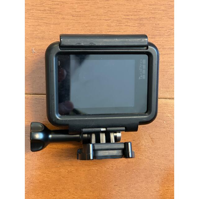 GoPro(ゴープロ)のgopro hero7 black ダイブハウジング　シリコンケース　バッテリー スマホ/家電/カメラのカメラ(ビデオカメラ)の商品写真