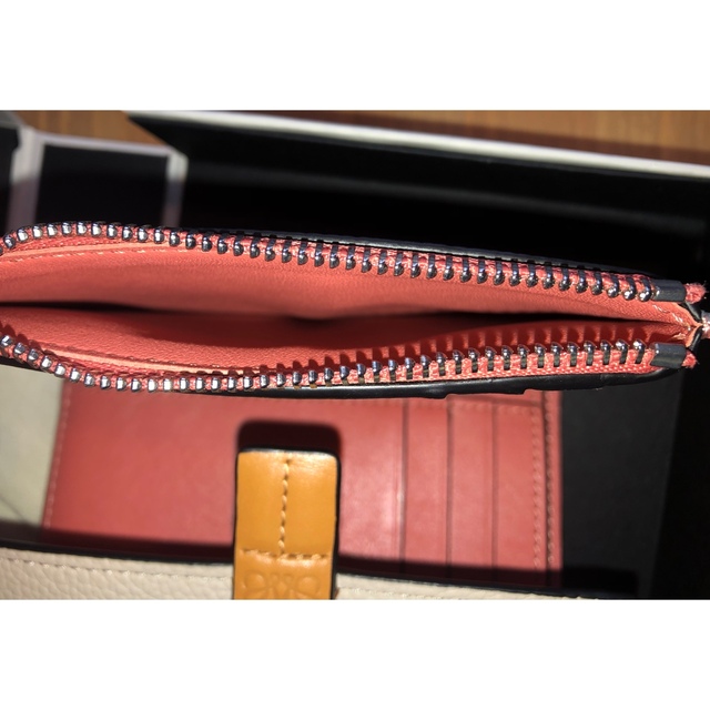 LOEWE バーティカルウォレット スモール | www.thestyledhouse.com.au
