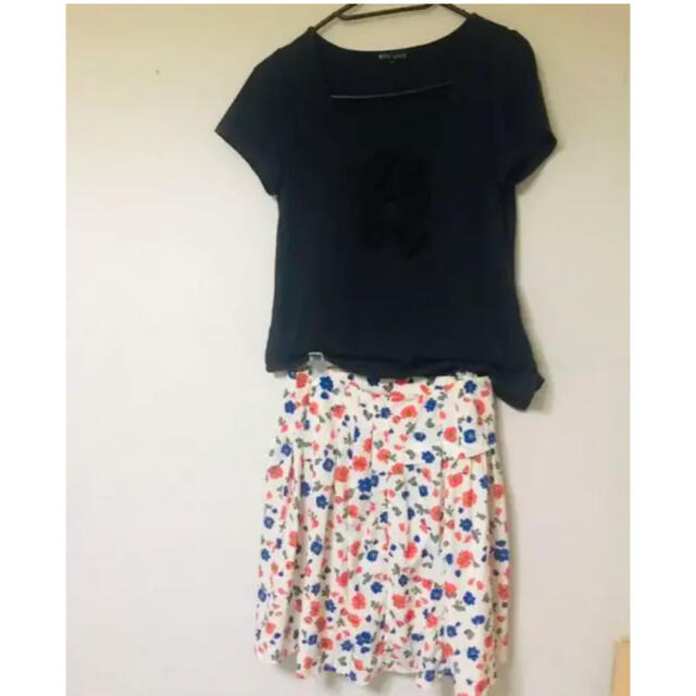 AG by aquagirl(エージーバイアクアガール)の◆アクアガール 花柄スカート ほぼ未使用 レディースのスカート(ミニスカート)の商品写真